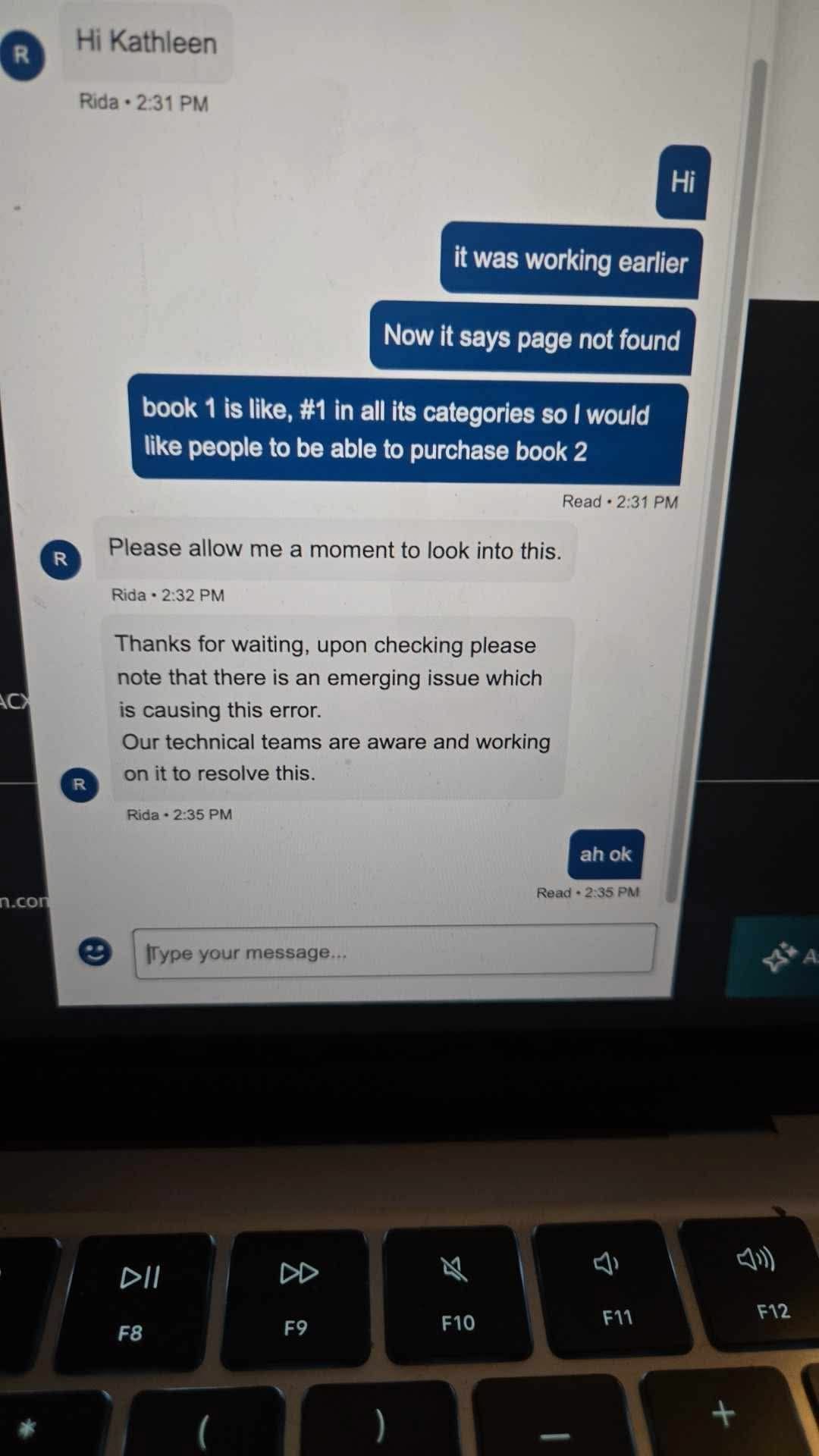 Customer support chat screenshot
